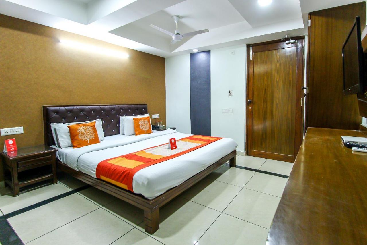 Hotel Seven Ahmedabad Exterior foto