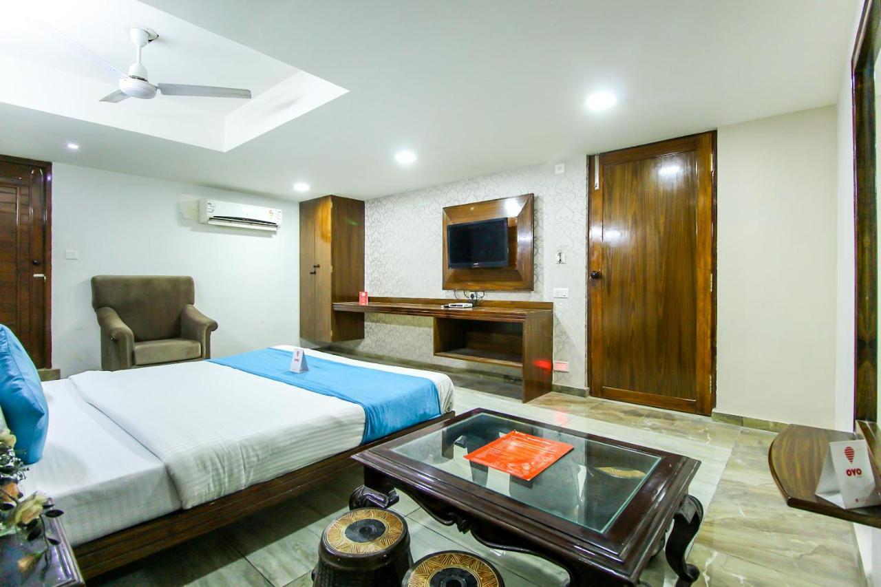 Hotel Seven Ahmedabad Exterior foto