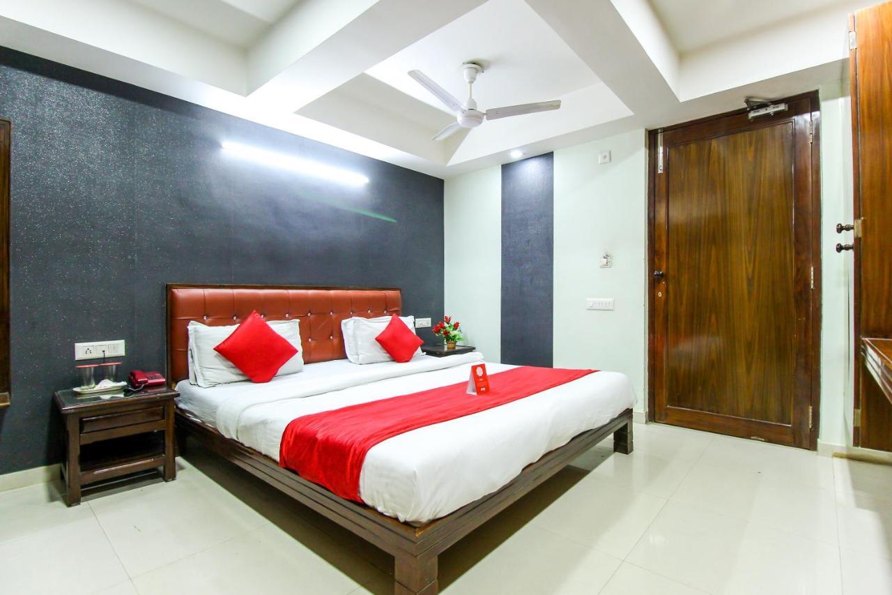 Hotel Seven Ahmedabad Exterior foto